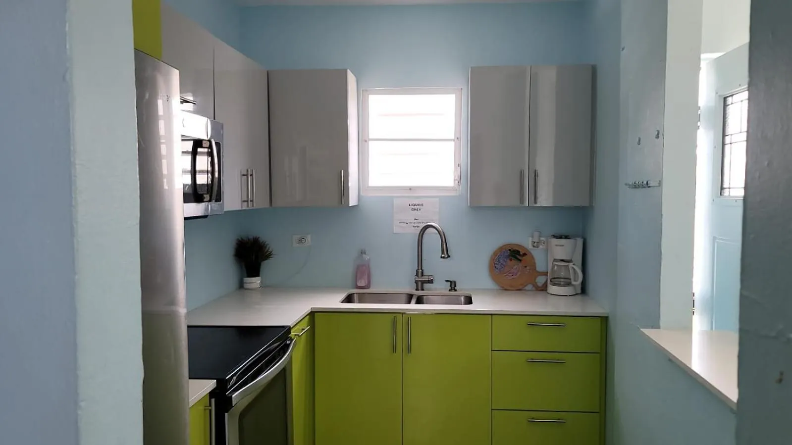 8Br 6Ba Remodeled 6 Units Central Location, Near Beach And Restaurants Σαν Χουάν 0*,