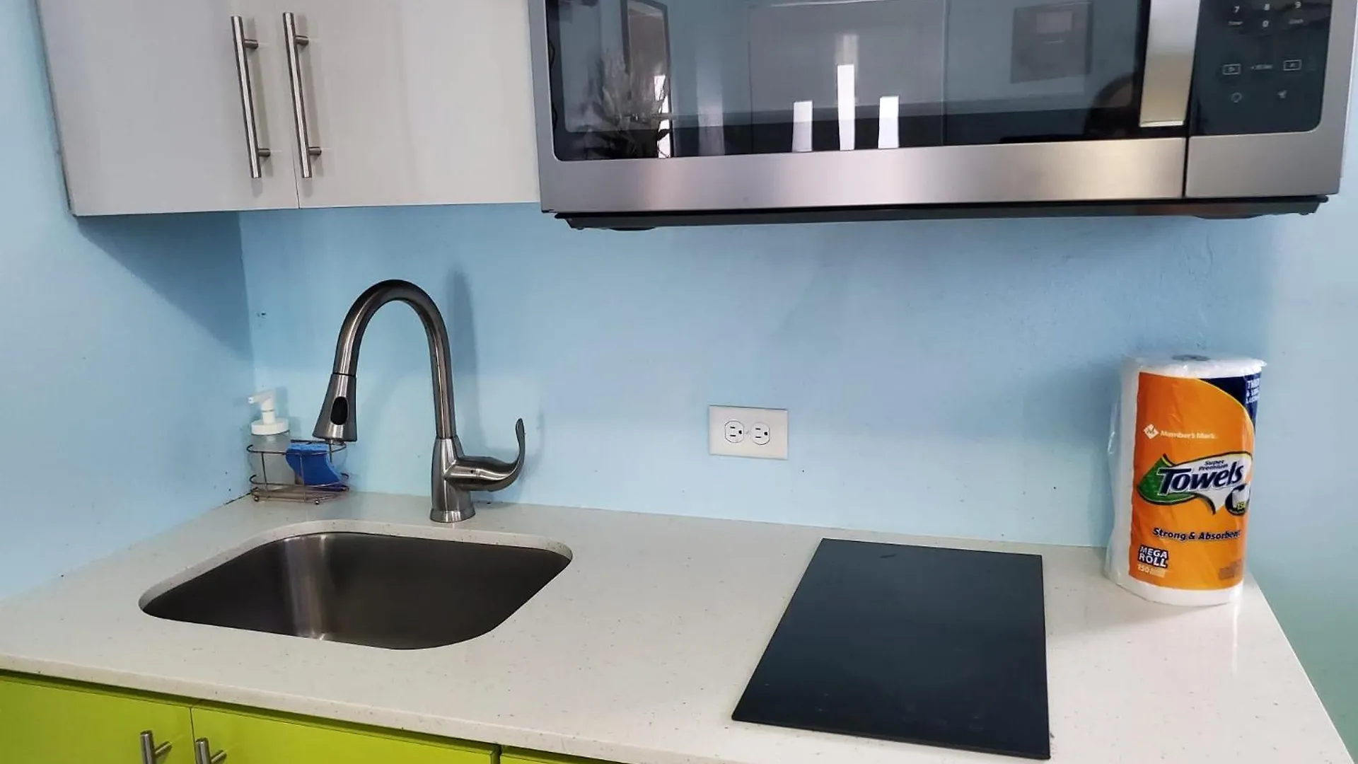 8Br 6Ba Remodeled 6 Units Central Location, Near Beach And Restaurants Σαν Χουάν 0*,